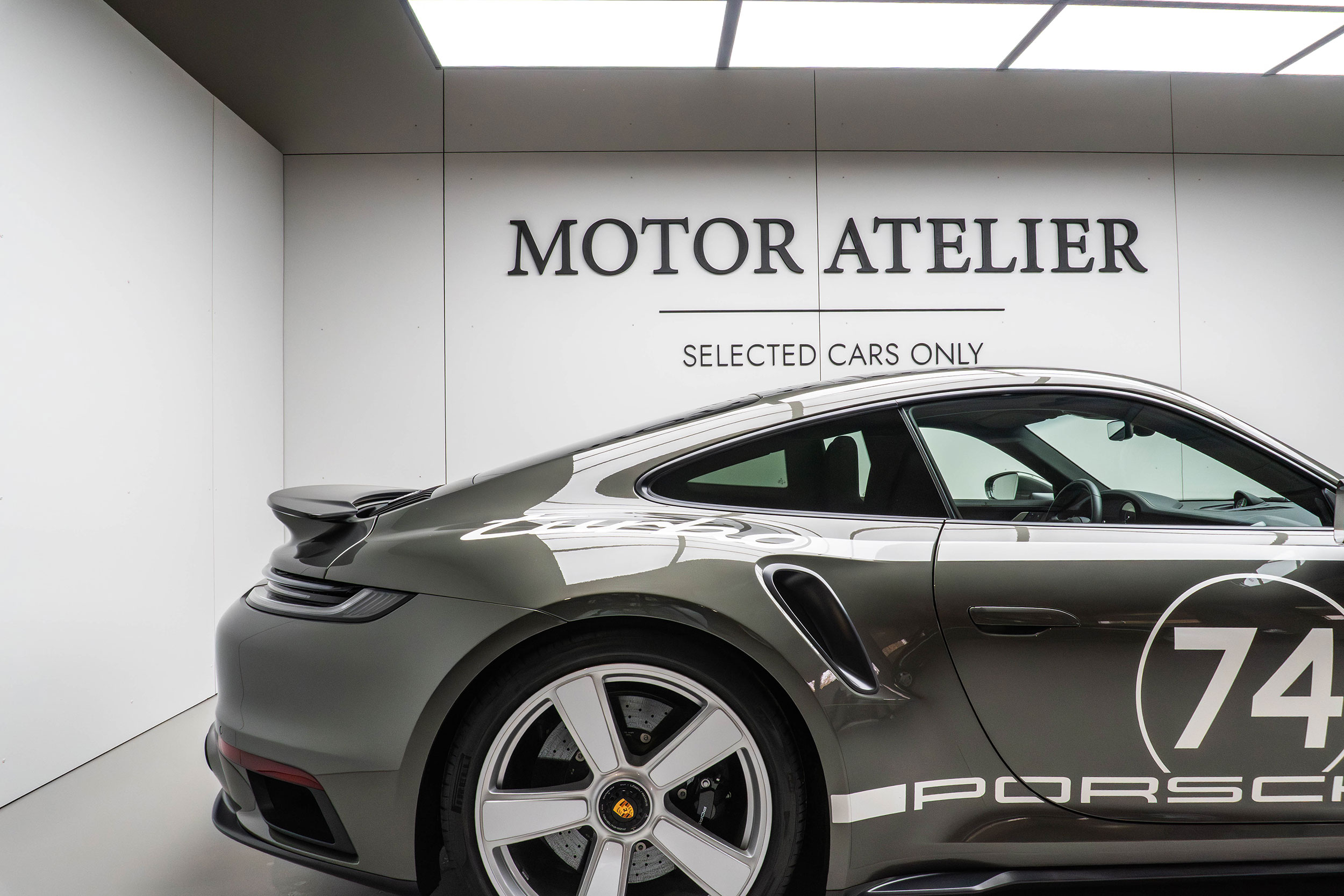 Porsche-74-im-Motor-Atelier